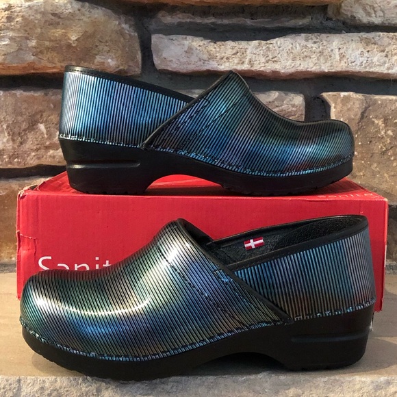 New in Box! Sanita Clogs💞 Sz 10 (40) - Picture 2 of 8